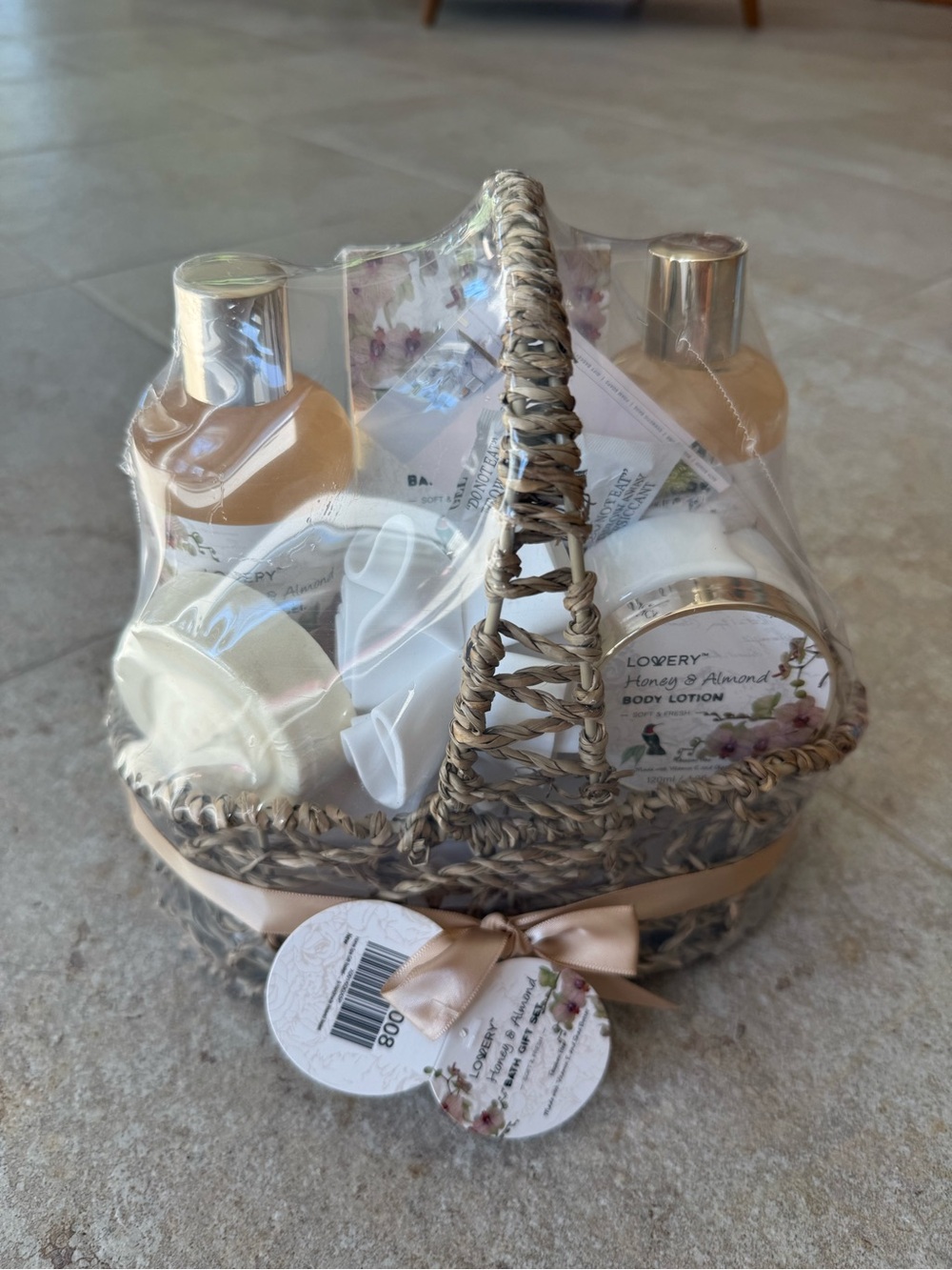 Love Honey & Almond Bath Set - Cream